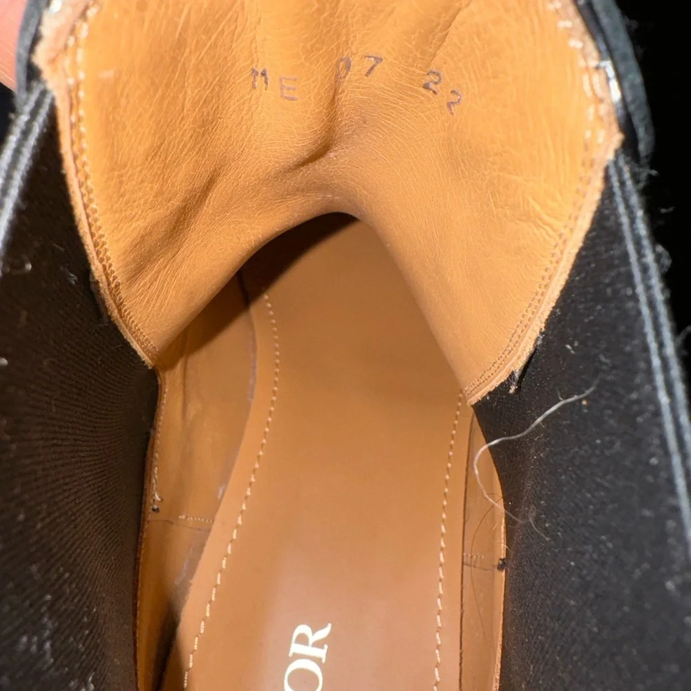 Dior Timeless Chelsea Boots - Picture 6 of 14